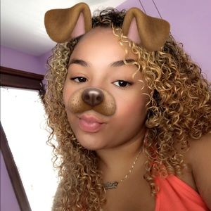 Meet your Posher, Brittney